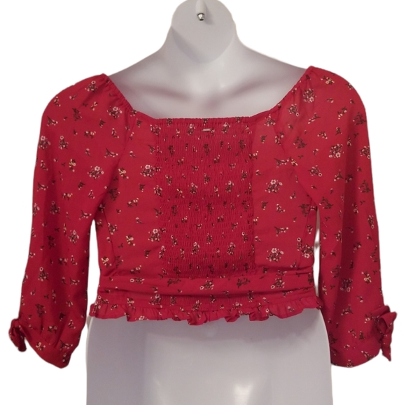 Guess Crossover Crop Top Size XS Red Floral - Picture 6 of 6
